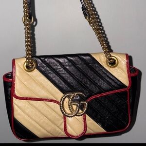 Gucci vintage Black and Tan Quilted Shoulder Bag
